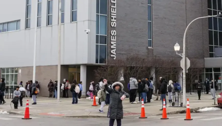 Chicago Schools Cancel Friday Classes Amid Frigid Weather Conditions