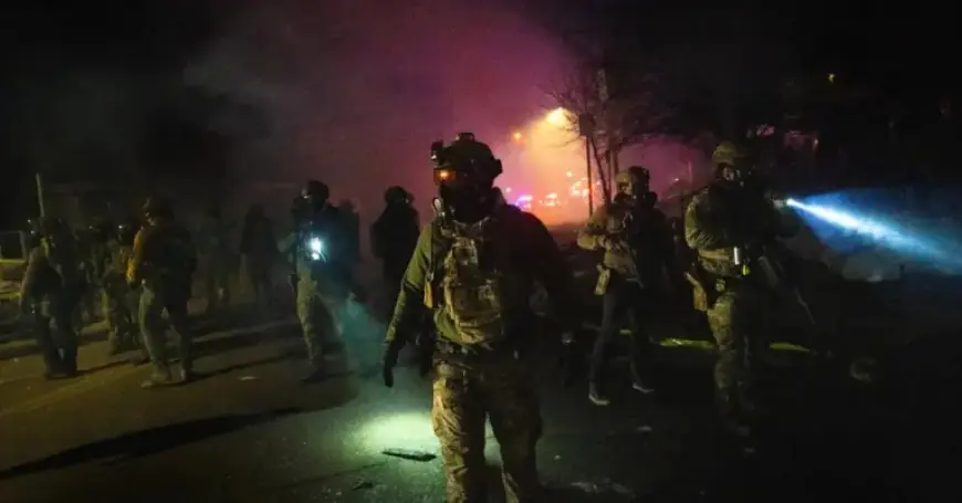 House Approves Spending Bill Amid Democratic Opposition to ICE