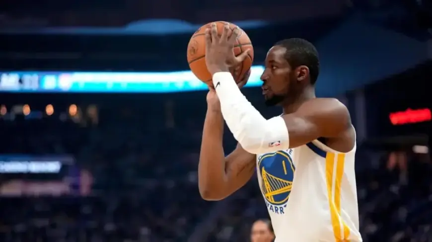 Jonathan Kuminga Injures Ankle Against Mavericks