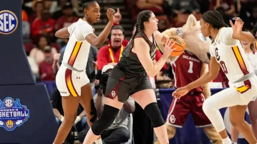 Dawn Staley’s Strategy: Using 5 South Carolina Players Against Raegan Beers