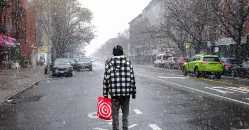 New York Prepares for Potential Record-Breaking Snowfall