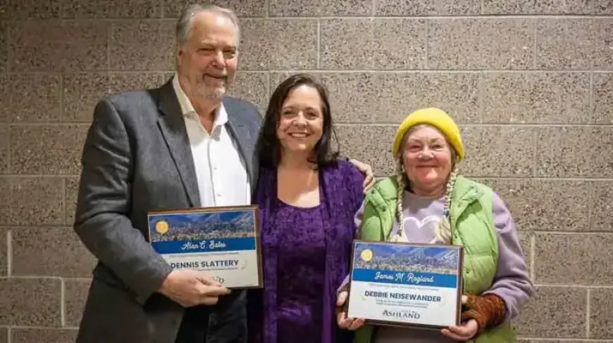 Ashland Mayor Celebrates City Successes and Honors Volunteers at Town Hall