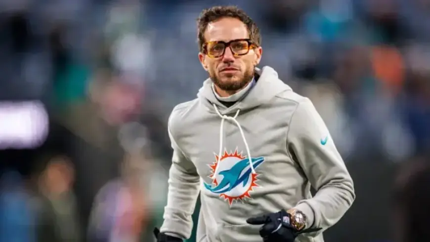 Mike McDaniel Rumored for Bills Interview Amid Chargers HC Search Buzz