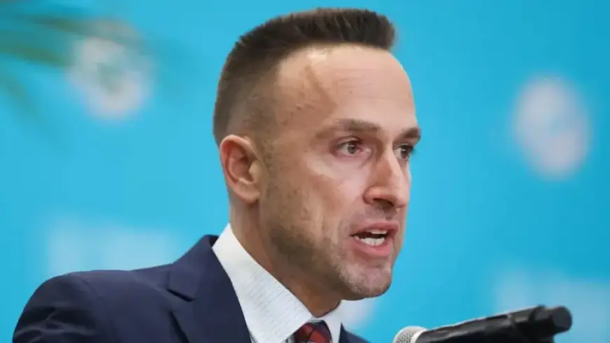 Dolphins’ Coach Jeff Hafley Addresses Fans’ Burning Question