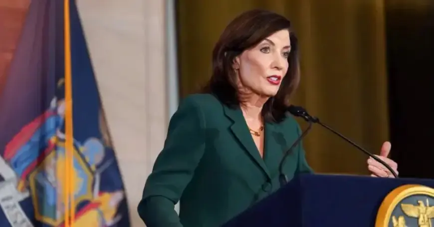 Hochul Declares New York State of Emergency as Winter Storm Looms