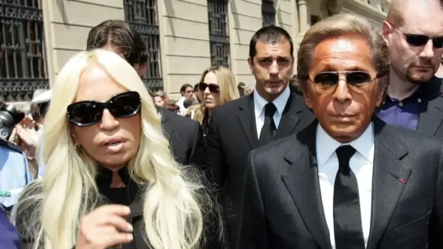 Donatella Versace Stuns in Bold Attire at Valentino Garavani’s Funeral