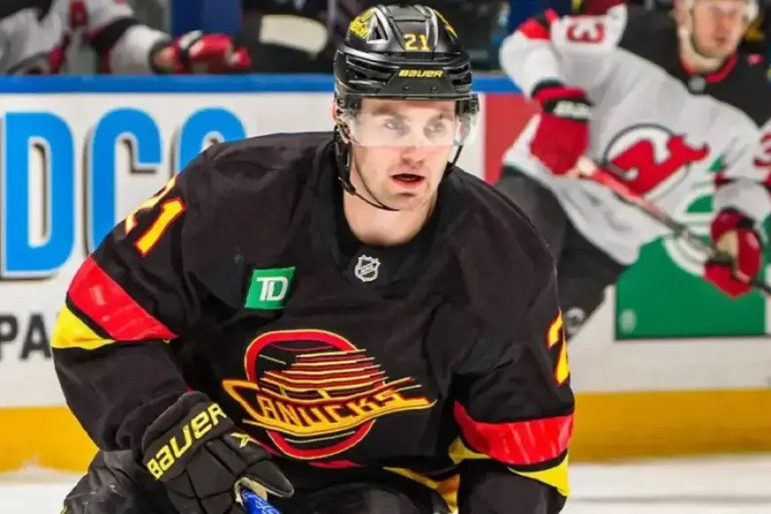 Glass Scores Twice as Devils Edge Canucks 5-4 in Vancouver Thriller