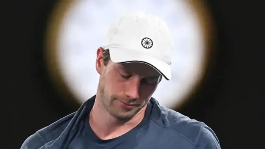 Djokovic Defeats Van de Zandschulp in Tense Three-Set Australian Open Match