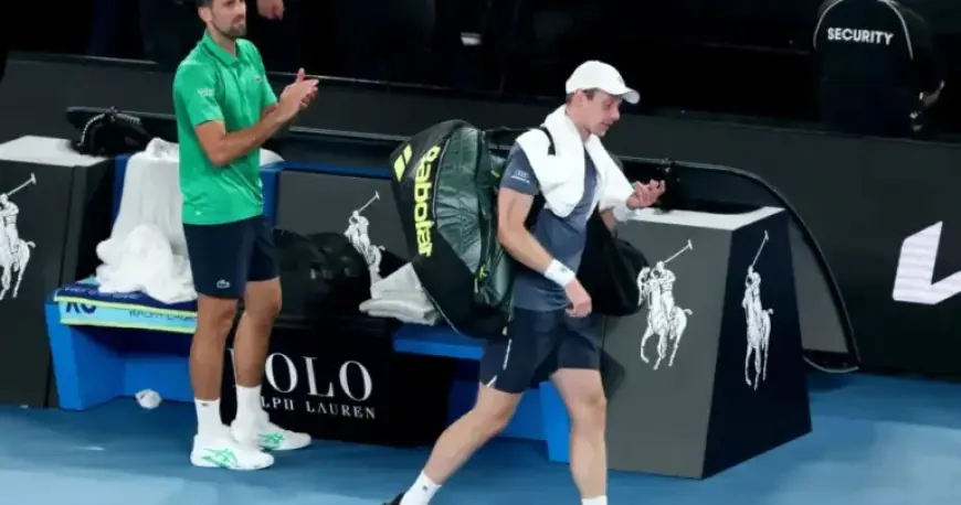 Van de Zandschulp Battles Hard but Falls to Frustrated Djokovic