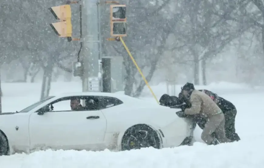 Huge Winter Storm Slams Upstate NY: Timing, Impact, and Snowfall Details