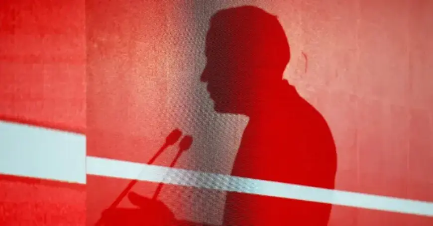 Can Middle Powers like Canada Thrive Between the U.S. and China?