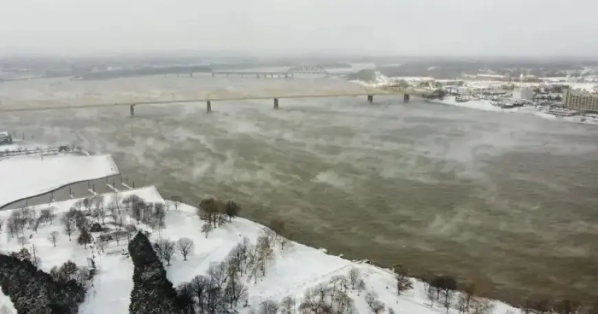 “U.S. Braces for Worst Winter Storm in 40 Years”