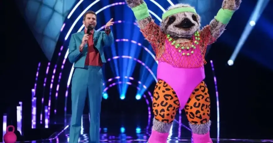 Clue Unveils Identity of ‘The Masked Singer Slot’