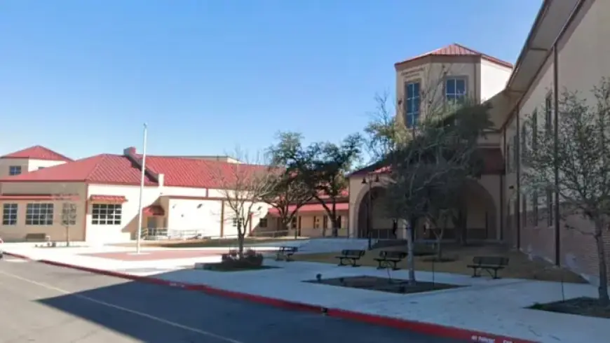 Gas Leak Forces Evacuation at Marshall High School, Says District