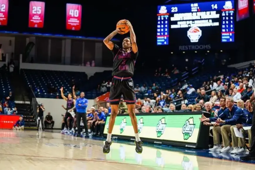 Harper II, Nkrumah, Harris Propel Men’s Basketball to 96-86 Victory Over Lindenwood