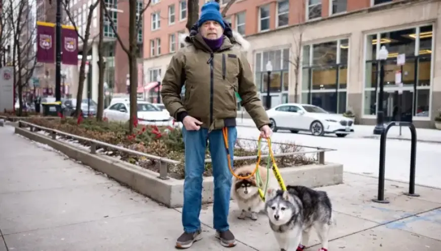 Chicagoans Brave Brutal Cold to Complete Weekend Errands: ‘We’re Forcing Ourselves Out’