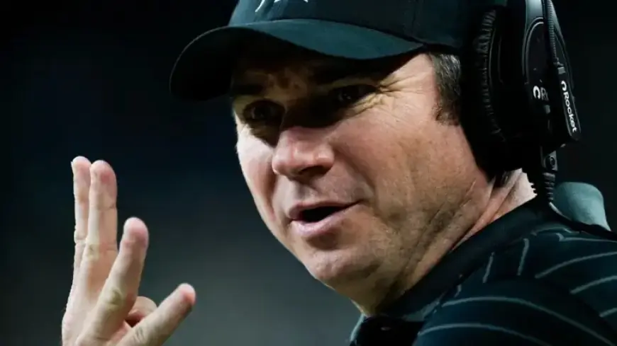 Jonathan Smith Emerges as Dark-Horse Candidate for Big Ten OC Role