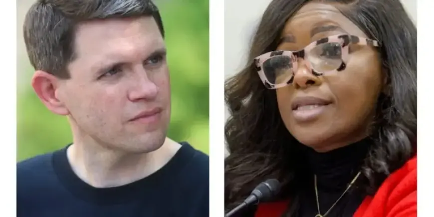 “Discover the Impact of the Down Arrow Button Icon”