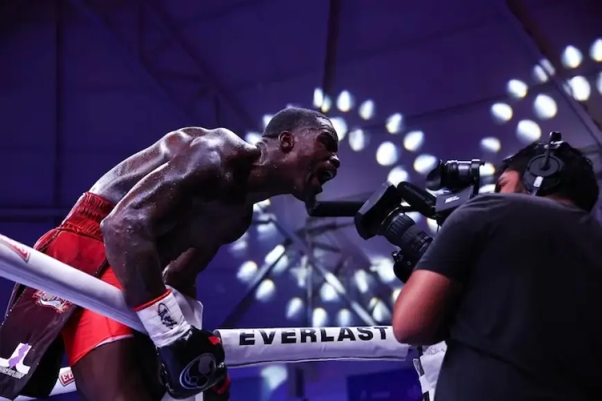Khalil Coe Secures Majority Decision Victory Over Jesse Hart