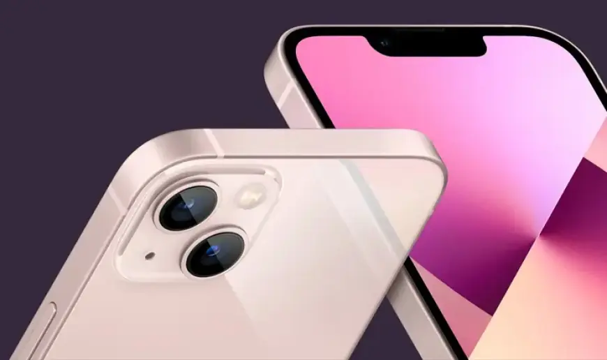 Chinese Media Predicts iPhone Fold Price Between $1,800 and $2,500