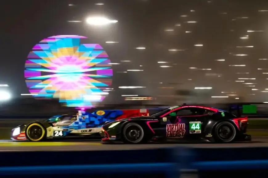 Rolex 24 Hours at Daytona: Live Commentary and Race Updates