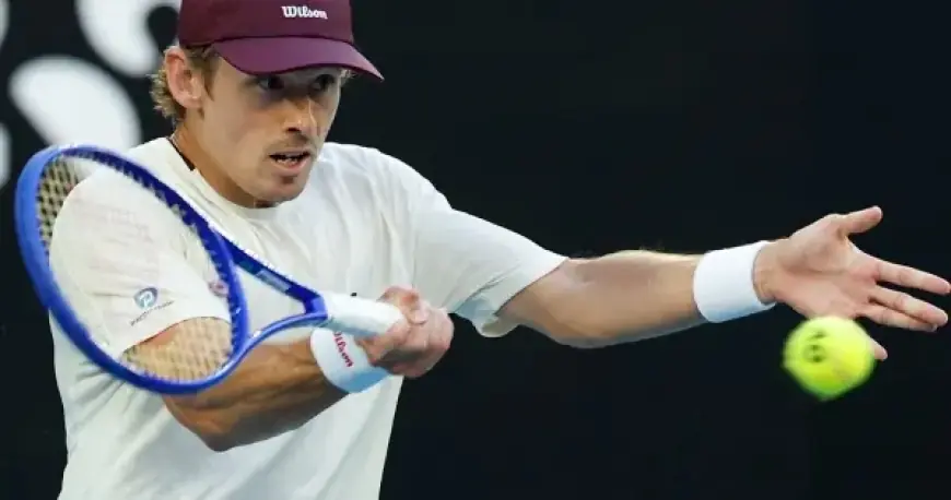 De Minaur Shines, Leaving Tiafoe Stumped