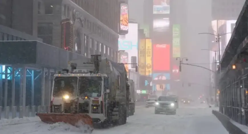 Mamdani Warns NYC: Stay Home as Deep Freeze Follows Blizzard
