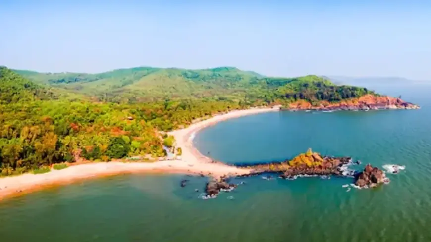 Explore the 5 Best Winter Destinations Near Goa