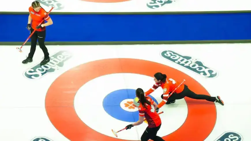 Top Canadian Female Curlers Compete in Mississauga for National Championship