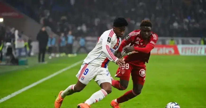 Live: Lyon Features Endrick at Metz, Paris FC Hosts Angers in Ligue 1 Multiplex