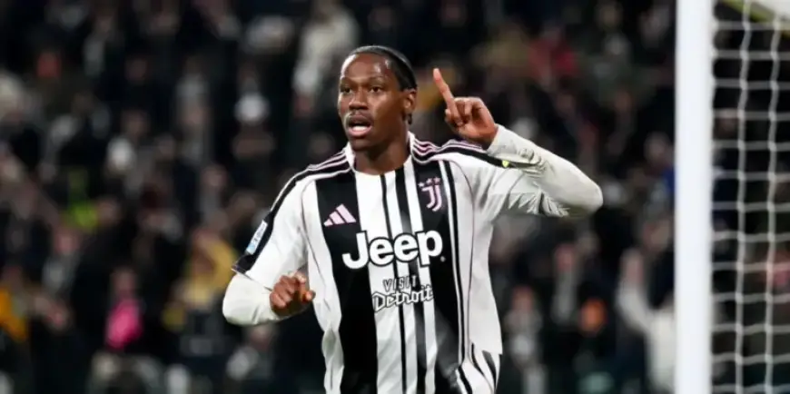 Live: Juve Dominates Napoli with a Trio, Conte’s Future in Doubt