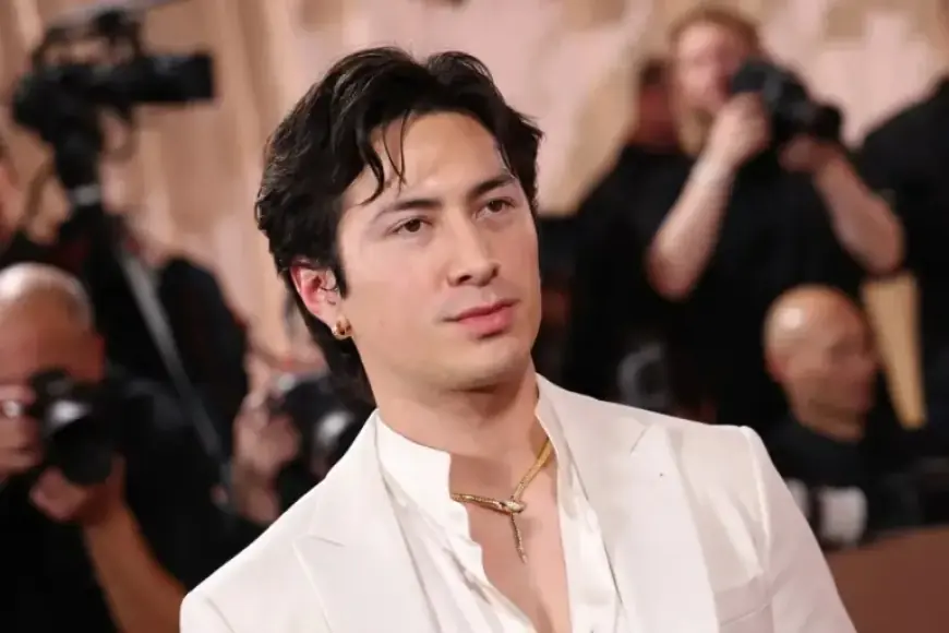 B.C. Cities Compete for Heated Rivalry Star Hudson Williams to Boost Tourism