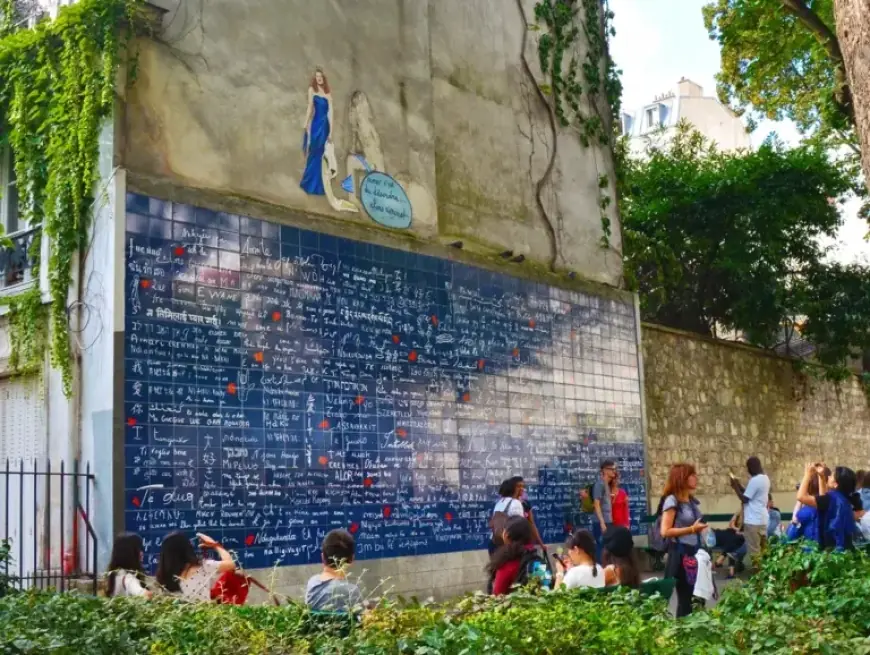 Paris Crowned Europe’s Most Romantic City for 2026 Valentine’s Getaway