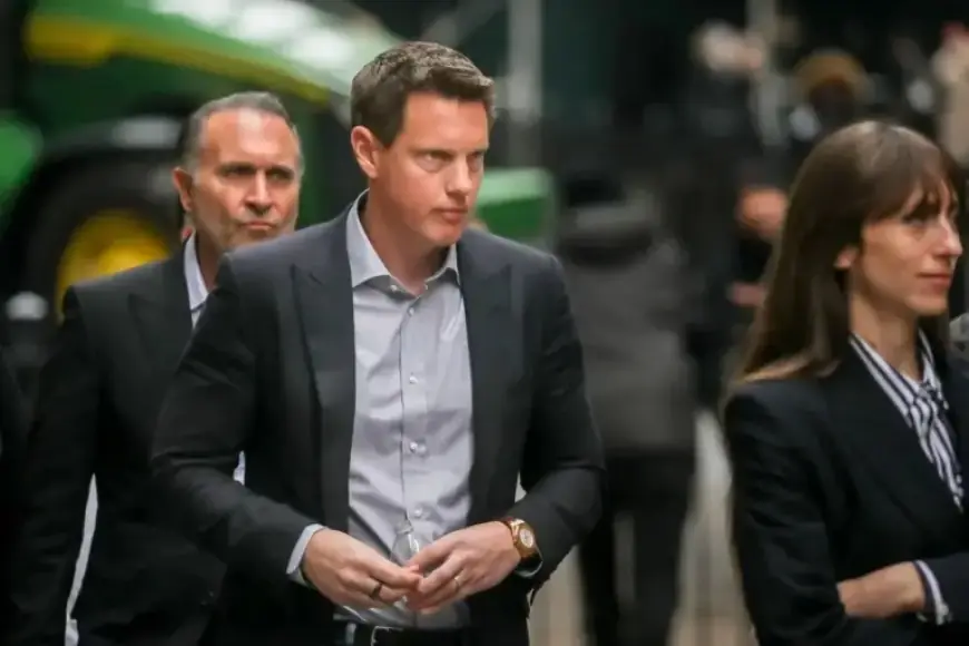 Warner Bros. Bidding War Ends