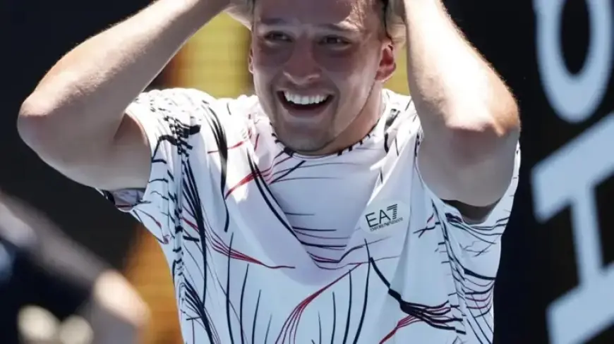 Darderi Faces Sesto Ace: Derby Decides Quarterfinal Spot on Hard Court