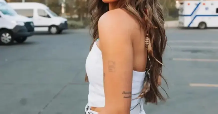 Ella Langley’s ‘Choosin’ Texas’ Dominates UK Country Radio Airplay for 10 Weeks