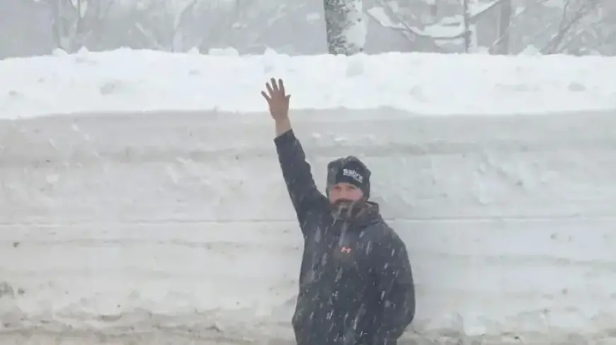 Witness the Enormous Snowbanks Transforming Upstate NY