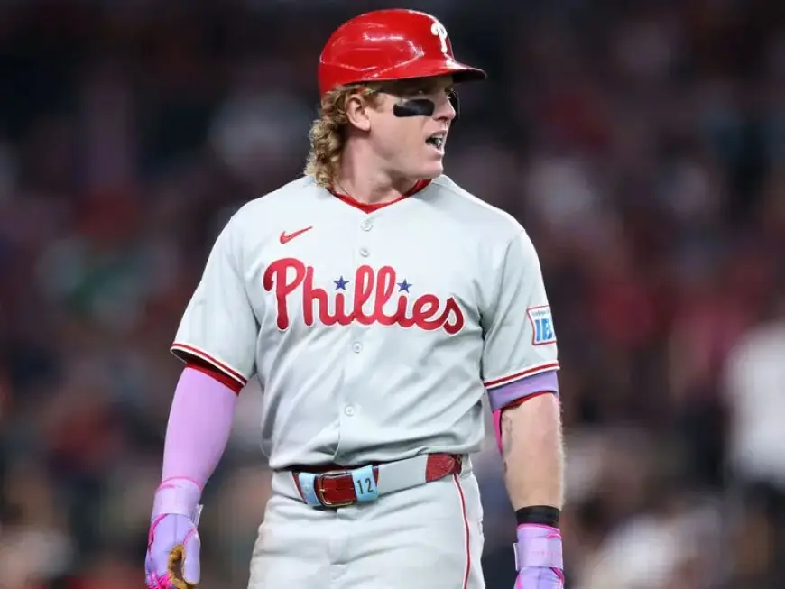 Giants Secure 2-Year Contract with Bader