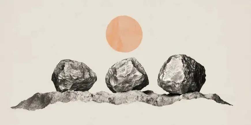 HSBC Urges Reassessment as Silver Surges 200%