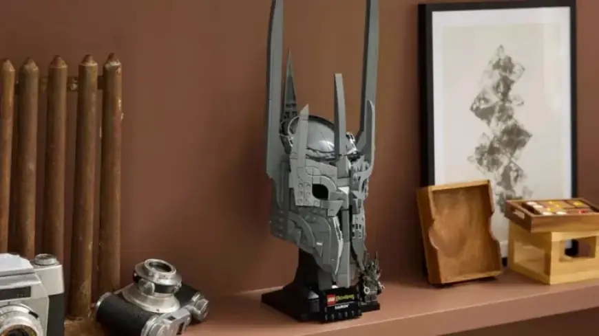 Lego Unveils New ‘Lord of the Rings’ Set Featuring the Dark Lord