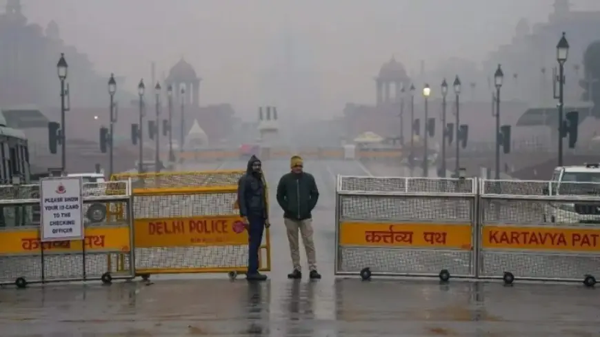 Delhi Braces for Rain as IMD Issues Yellow Alert