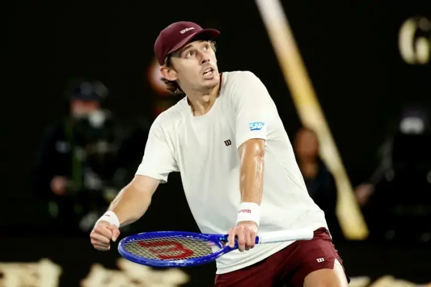 De Miñaur Faces Alcaraz in Australian Open Quarterfinals Showdown