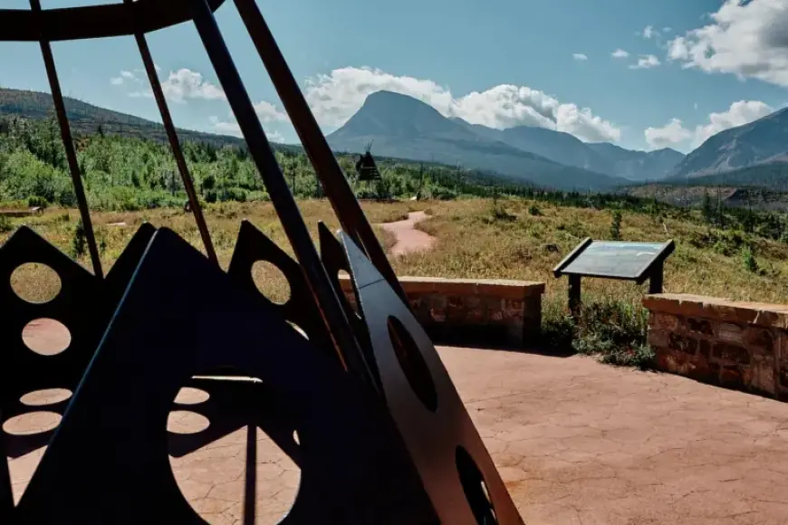 Grand Canyon and 16 National Parks Remove Historic Exhibits