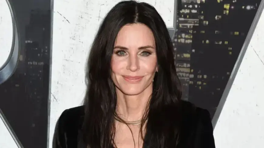 Courteney Cox’s True Crime Dark Comedy ‘Evil Genius’ Receives “Absurd” Revamp (Exclusive)