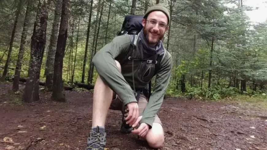 Federal Agents Accused of Tackling, Injuring Alex Pretti in Earlier Confrontation