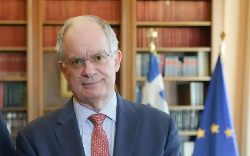 President Mourns Fans’ Deaths in Romania Tragedy