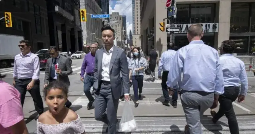 Canada’s Population May Reach 76 Million by 2075 in Growth Surge