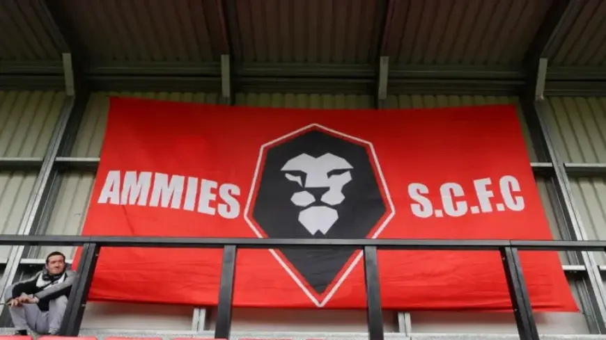 Premier League Cult Hero, 34, Signs New Contract with Salford City Today