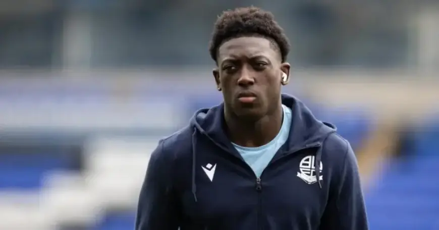 David Abimbola Commits to Wanderers, Aims for Continued Development