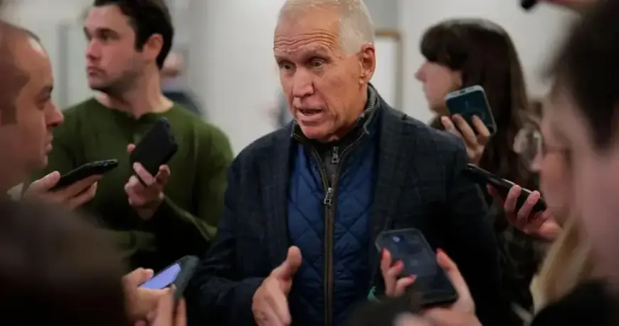 Tillis Urges “Incompetent” Noem to Resign, Breaking GOP Silence